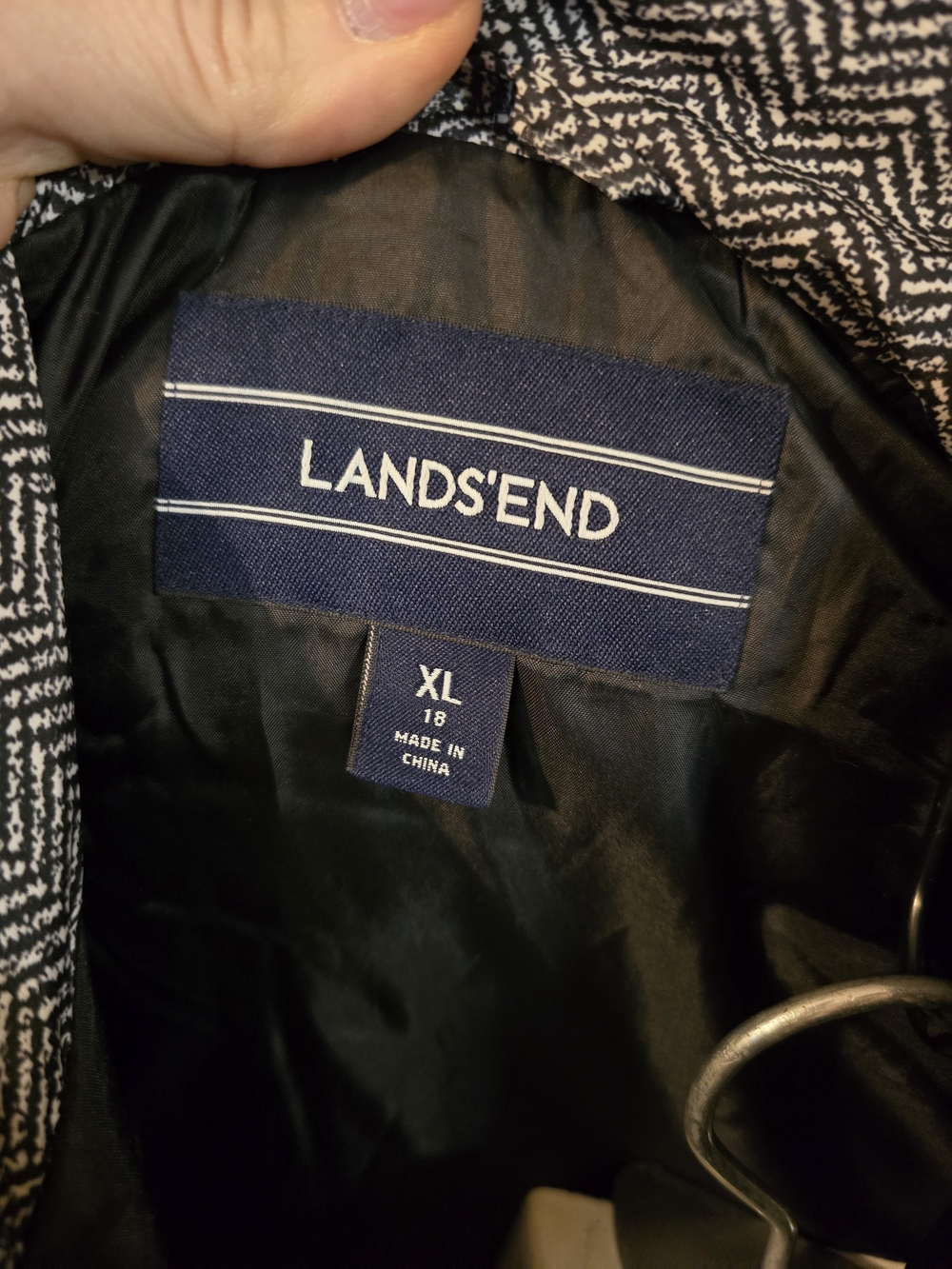Lands' End Black & White Herringbone Quilted Vest - Picture 3 of 4
